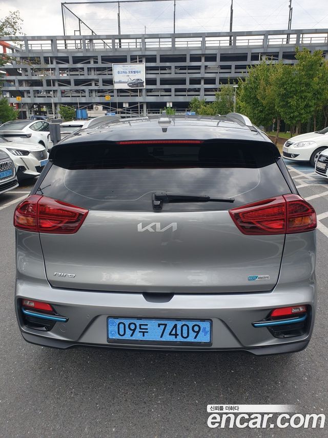 Kia Niro EV Prestige - фото 3