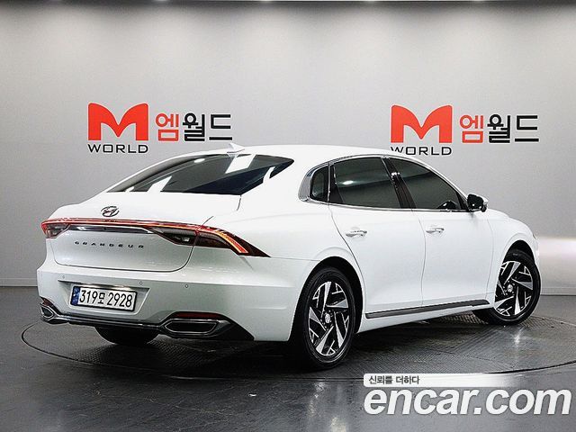 Hyundai Grandeur New IG, гибрид Le Blanc - фото 1