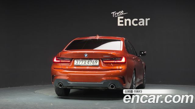 BMW 3 Series G20 320i M Sport - фото 3