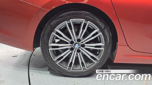 BMW 3 Series G20 320i M Sport - фото 4