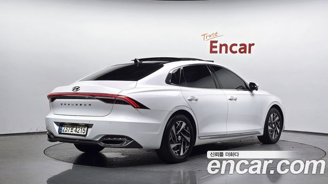 Hyundai Grandeur New IG, гибрид Exclusive - фото 0