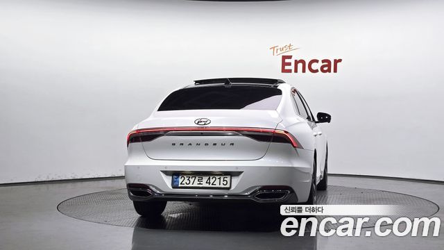 Hyundai Grandeur New IG, гибрид Exclusive - фото 2