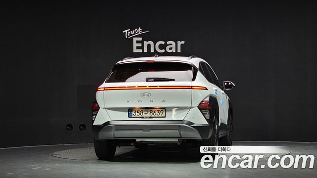 Hyundai Kona SX2, гибрид Inspiration - фото 3