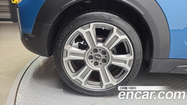 Mini Countryman S ALL4 Classic 2nd - фото 4