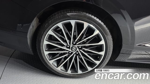 Hyundai Grandeur GN7, гибрид Calligraphy - фото 4