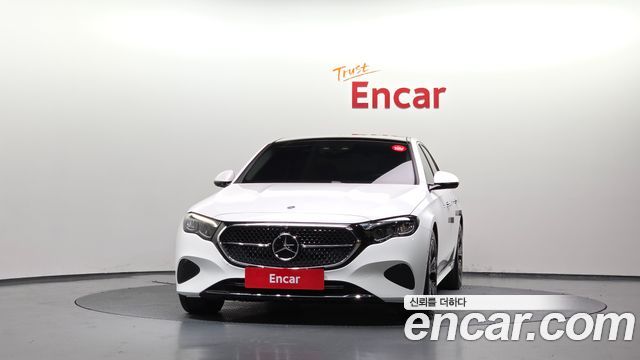Mercedes-Benz E-Class W214 E200 Avantgarde - фото 2