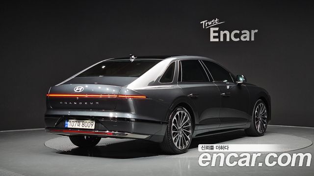 Hyundai Grandeur GN7 2,5 Gasoline 2WD Calligraphy - фото 1