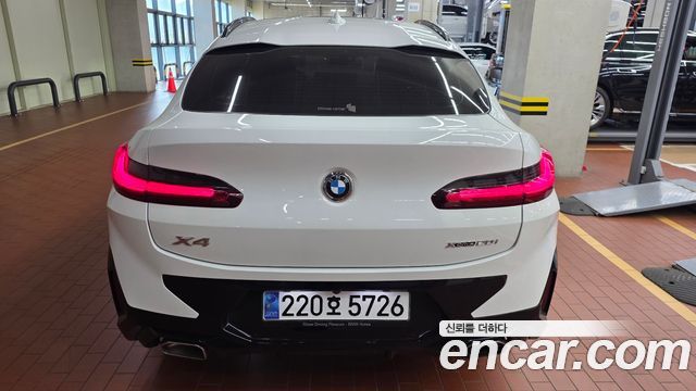 BMW X4 G02 xDrive20i M Sport - фото 2