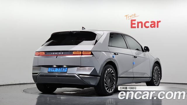Hyundai Ioniq5 Long Range AWD Prestige - фото 1