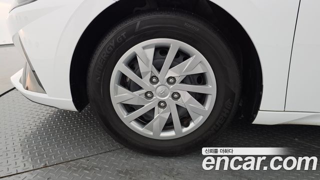 Hyundai Avante CN7 1.6 Smart - фото 4