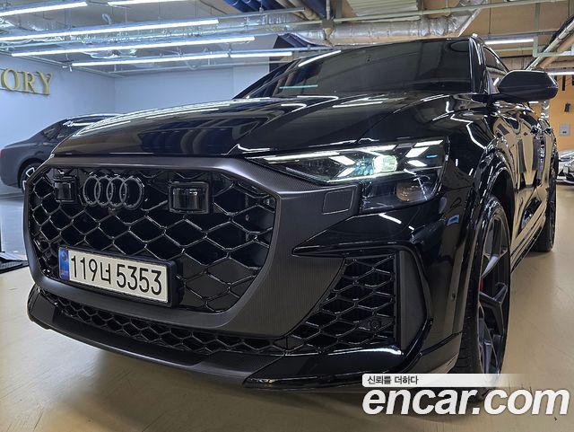 Audi RSQ8 4.0 TFSI Quattro Performance - фото 1