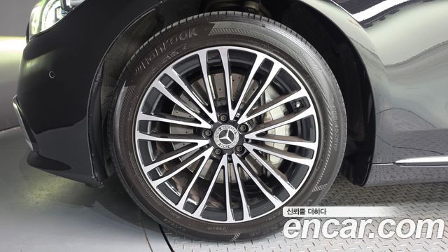 Mercedes-Benz S-Class W223 S350 d - фото 4