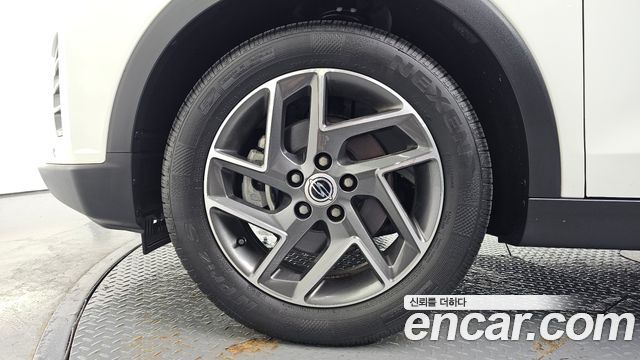 SsangYong Tivoli Gasoline 1.5 2WD V3 - фото 4