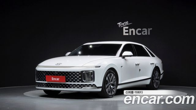 Hyundai Grandeur GN7 2,5 Gasoline 2WD Exclusive - фото 0