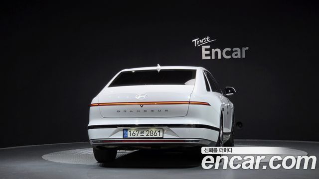 Hyundai Grandeur GN7 2,5 Gasoline 2WD Exclusive - фото 3