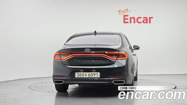 Hyundai Grandeur IG 2.4 Exclusive Special - фото 3