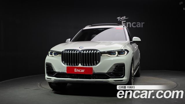 BMW X7 G07 xDrive 40d Design Pure Excellence 7-Seater - фото 1