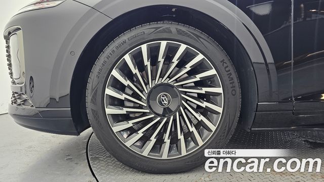 Hyundai Grandeur GN7 2,5 Gasoline 2WD Calligraphy - фото 4