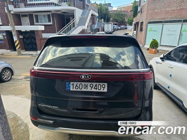 Kia Carnival 4-го поколения Diesel 9-Seater Noblesse - фото 1