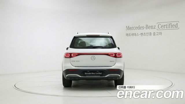 Mercedes-Benz EQB X243 EQB300 4MATIC Progressive - фото 3