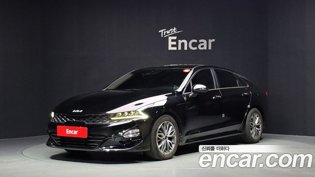 Kia K5 3-го поколения 2.0 Prestige - фото 0