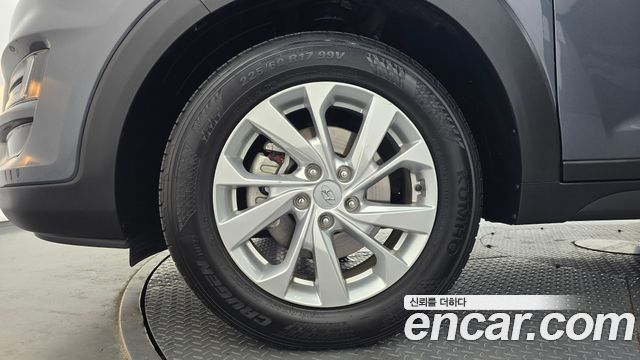 Hyundai Tucson All New Diesel 2.0 2WD Modern - фото 4