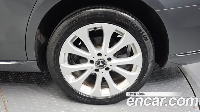 Mercedes-Benz E-Class W213 E220d 4MATIC Exclusive - фото 4