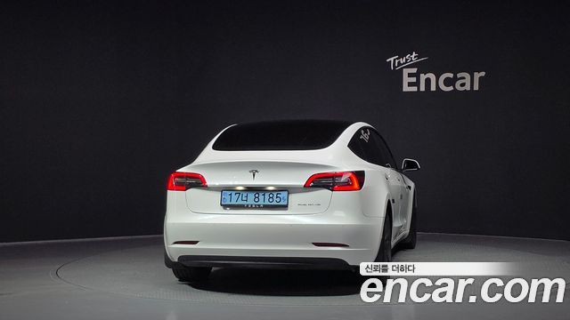 Tesla Model 3 Long Range AWD - фото 3