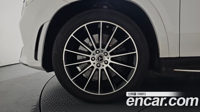 Mercedes-Benz GLE-Class W167 GLE400d 4MATIC Coupe - фото 3