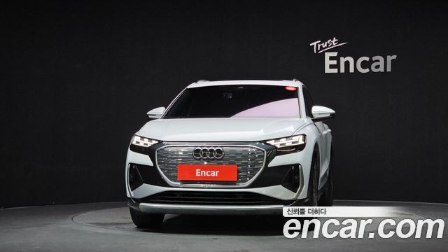 Audi Q4 e-Tron F4 40 Premium - фото 2