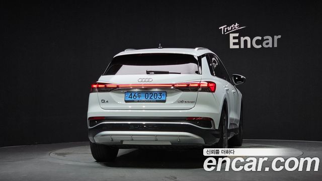 Audi Q4 e-Tron F4 40 Premium - фото 3