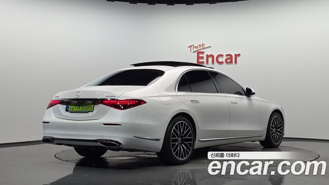 Mercedes-Benz S-Class W223 S580L 4MATIC - фото 0