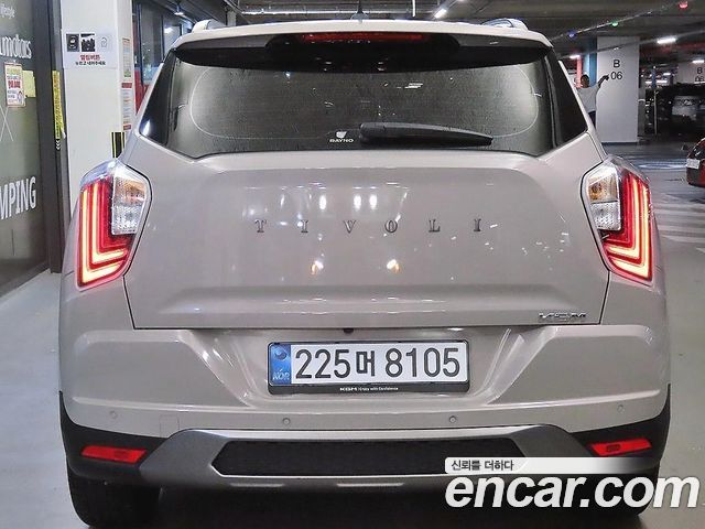 SsangYong Tivoli New 1.6 2WD V3 - фото 4