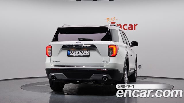 Ford Explorer 6-го поколения 2.3 LimIted 4WD - фото 3