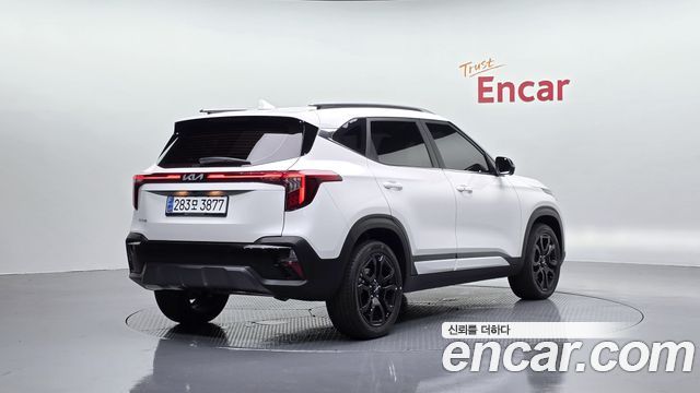Kia Seltos New Gasoline 1.6 Turbo 2WD Gravity - фото 0