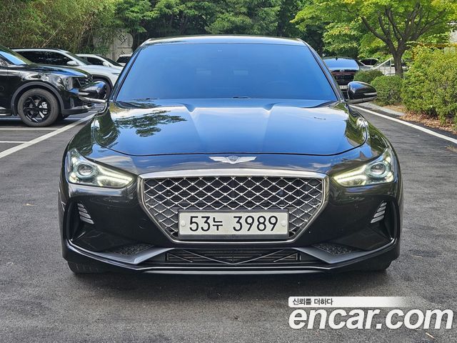 Genesis G70 2.0T Supreme - фото 0