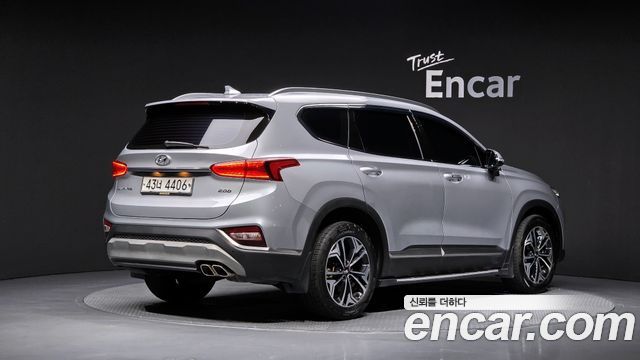 Hyundai Santafe TM Diesel 2.0 2WD Exclusive Special - фото 1