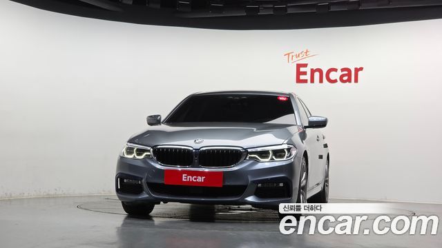 BMW 5 Series G30 520d M Sport Package Plus - фото 2