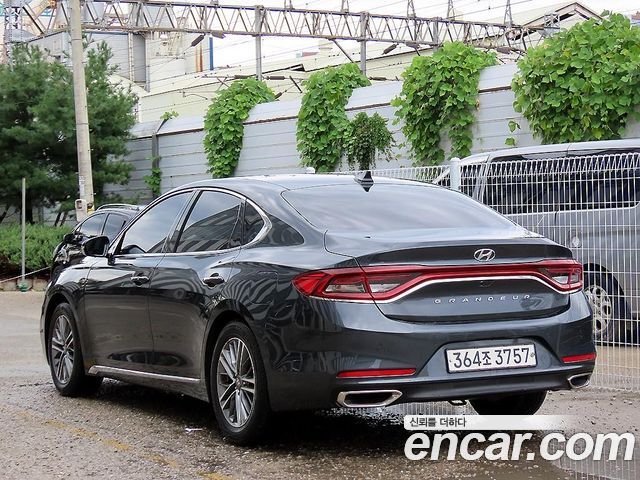 Hyundai Grandeur IG 3.0 LPi Modern (Rental Car) - фото 1