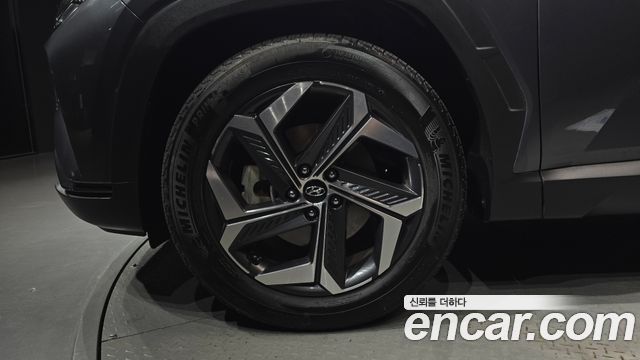 Hyundai Tucson NX4 Gasoline 1.6 Turbo 4WD Inspiration - фото 4