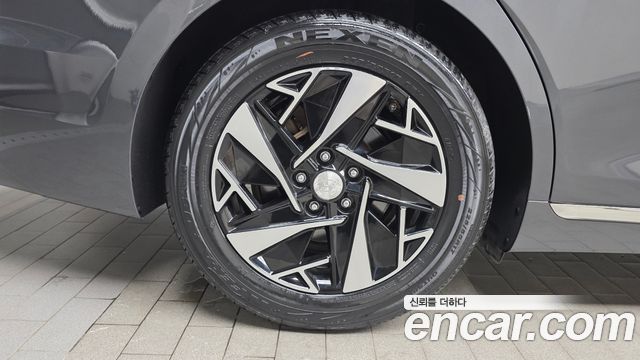 Hyundai Grandeur New IG, гибрид Premium - фото 4