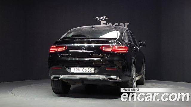 Mercedes-Benz GLE-Class W166 GLE350 d 4MATIC Coupe - фото 3