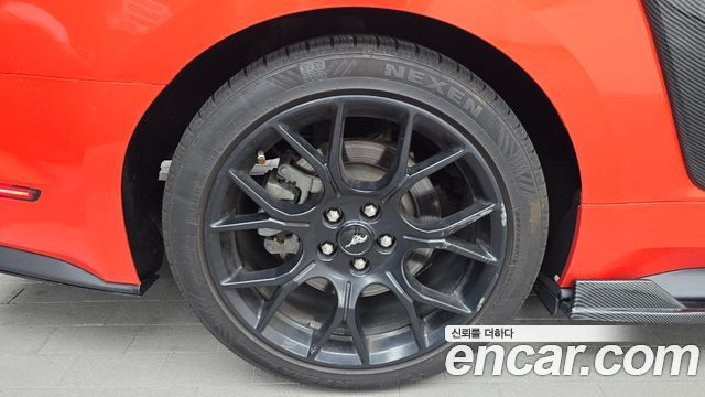 Ford Mustang Coupe - фото 4