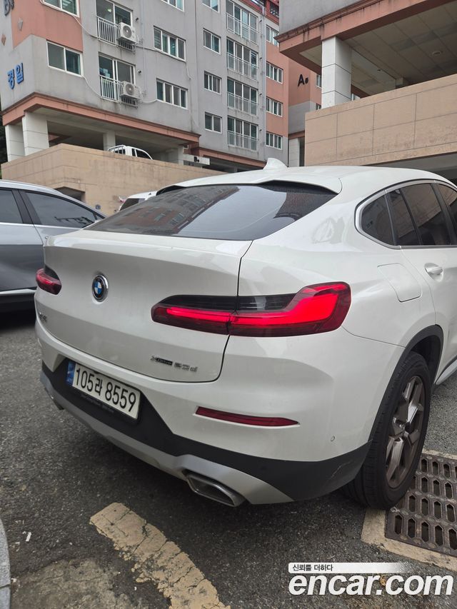 BMW X4 G02 xDrive20d xLine - фото 1