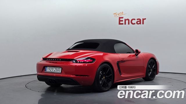 Porsche 718 Boxster 2.0 - фото 1