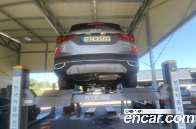 Kia Seltos Diesel 1.6 2WD Prestige - фото 1