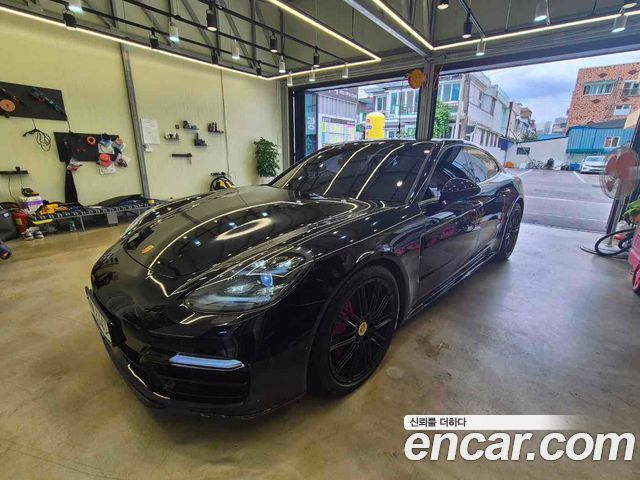 Porsche Panamera 3.0 AWD - фото 1