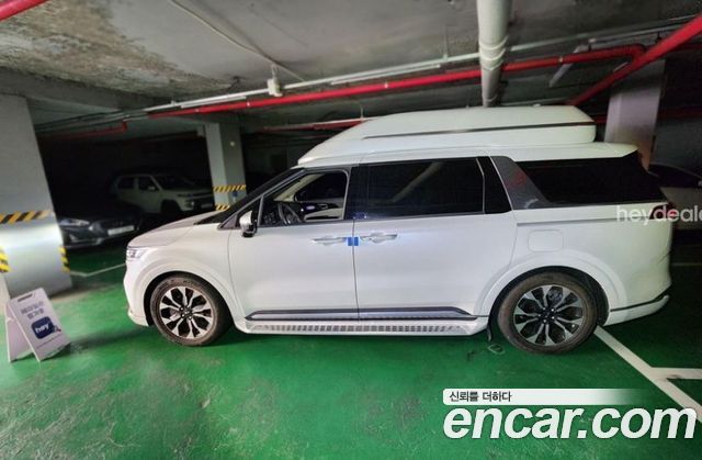 Kia Carnival 4-го поколения Gasoline 9-Seater Hi-Limousine Signature - фото 2