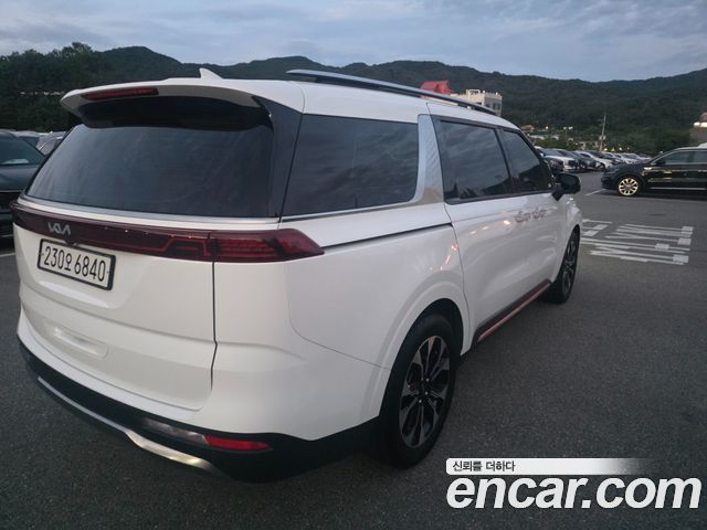 Kia Carnival 4-го поколения Diesel 9-Seater Signature - фото 3