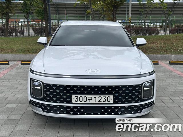 Hyundai Grandeur GN7 2,5 Gasoline 2WD Premium - фото 0